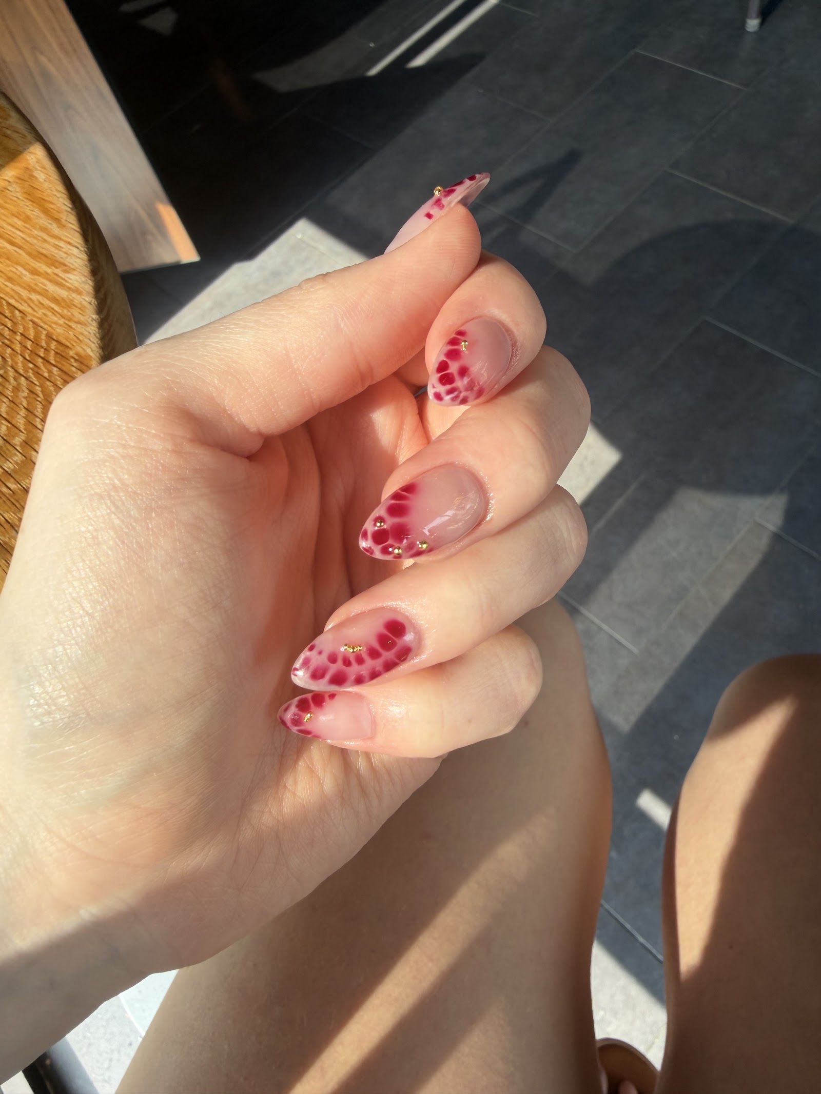 Magic Nails & Spa nail photo 2